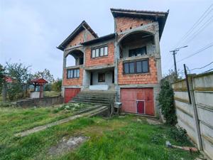 Casa cu teren in Aradul Nou langa principala - imagine 2