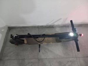 trotinetă  electrica - imagine 5