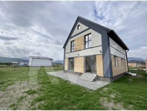 Casa de vanzare in Sibiu, 4 camere - Talmaciu - imagine 14