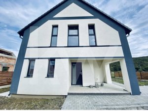 Casa de vanzare in Sibiu, 4 camere - Talmaciu - imagine 16