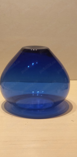 Vas decorativ sticlă albastră. - imagine 4