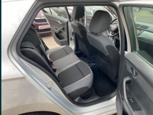 Vând Skoda Fabia 2016 combustibil diesel 164000 km - imagine 6