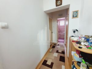 Apartament 4 camere cu scara interioara in Cetate - imagine 7