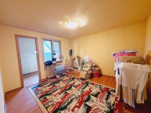 Apartament 4 camere cu scara interioara in Cetate - imagine 5