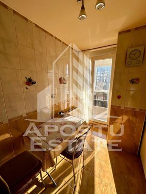 Apartament 2 camere, centrala proprie, loc de parcare,  zona Aradului - imagine 5