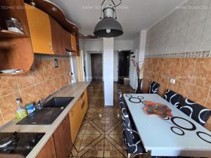 Inchiriez Ap 2 Camere pe Calea Bucuresti 400 euro - imagine 8