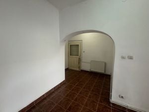 Spatiu comercial de inchiriat in zona Intim - imagine 8