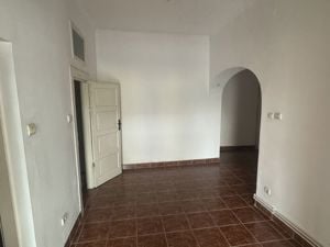 Spatiu comercial de inchiriat in zona Intim - imagine 6