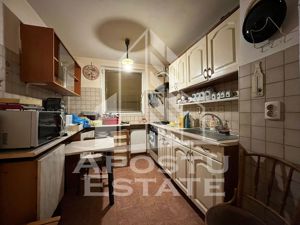 Apartament 2 camere, decomandat, etaj intermediar, zona Dambovita - imagine 4