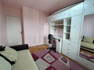 Apartament cu 4 camere de vanzare in M-uri - imagine 5