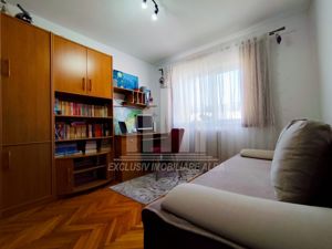 Apartament cu 3 camere de vanzare, Cetate - imagine 6