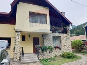 Vilă de lux  cu 6 camere de vânzare ,534 mp teren/Simon Bran - imagine 12