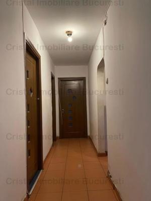 Apartament 4 camere, 2 bai in Titan aproape IOR, metrou, scoala 195 - imagine 3