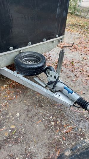 De Vanzare Remorca 6 7 Metri lungime 3 AXE 3,5 TONE Vand remorca Troliu Rampi incarcare - imagine 4