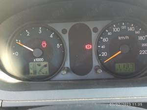 Ford Fiesta Motorina - imagine 8