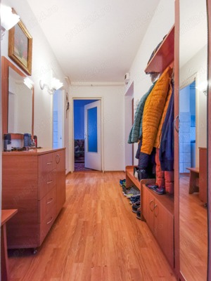 Vand apartament 4 camere - imagine 4