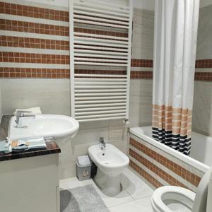 Inchiriez apartament 2 camere in zona Timpuri noi  - imagine 4