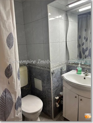 Apartament 4 camere decomandate zona Stadion - imagine 8