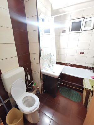 De vanzare apartament 2 camere -Lipovei - imagine 14