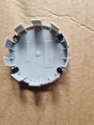 capace jante BMW,originale 68 MM - imagine 2