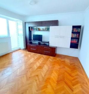 Apartament cu 2 camere, etaj intermediar  - BR-uri, Mazepa 1