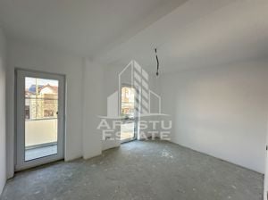 Apartament cu 3 camere, 90 mp utili, etajul intai, zona Mehala - imagine 2