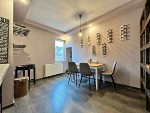 APARTAMENT ELEGANT cu suprafata generoasa langa  P-ta Unirii - imagine 8