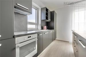 Apartament tip Penthouse in Avantgarden cu Parcare 2 Terase si AC - imagine 5