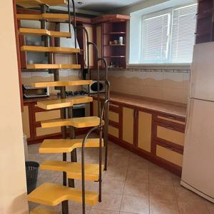 Inchiriez apartament cu 3 camere Barbu Vacarescu - imagine 2