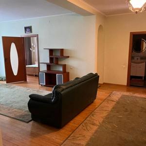 Inchiriez apartament cu 3 camere Barbu Vacarescu - imagine 1