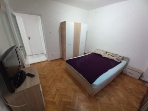 Proprietar , inchiriez apartament 3 camere Sibiu - imagine 5