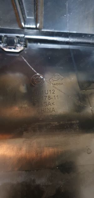 Vând grila BMW x1  originala,UI 11 ,UI 12 700 ron - imagine 3