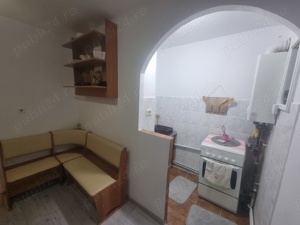 Vand apartament 2 camere decomandat zona Mirce cel Batran - imagine 6