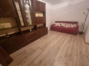 Vand apartament 2 camere decomandat zona Mirce cel Batran - imagine 3