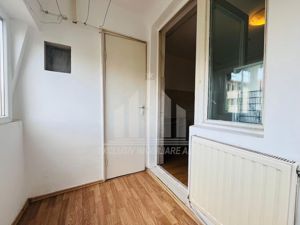 Apartament cu 3 camere,2 bai, etaj 1, Cetate-Mercur - imagine 3