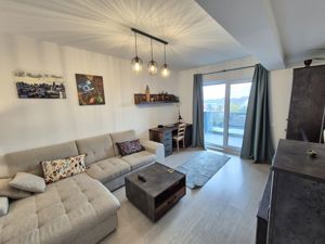 Apartament cu 2 camere 62,69 mp + 1 camera in pod - Dobroesti - imagine 2