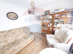 Apartament 4 camere Strand - imagine 9