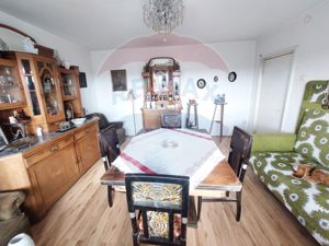 Apartament 4 camere Strand - imagine 6