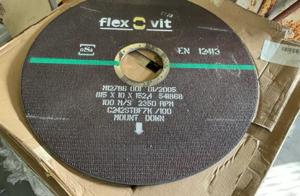 Disc de slefuit de dimensiuni mari 815x10x152,4  mm Flexovit