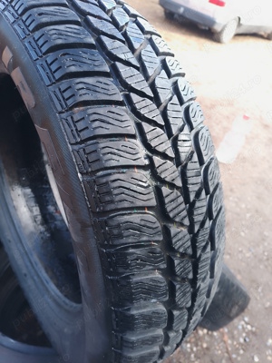 2 Pirelli winter 175/65R15 84T