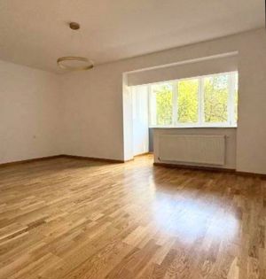 Închiriere apartament 3 camere complet renovat zona Floreasca