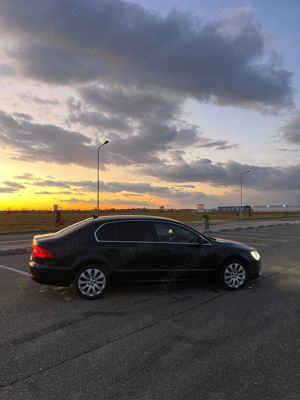 Vand Skoda Superb 2014 - imagine 5