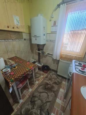 Apartament cu 2 camere de vânzare în Câmpina - Zona semicentrala - imagine 3