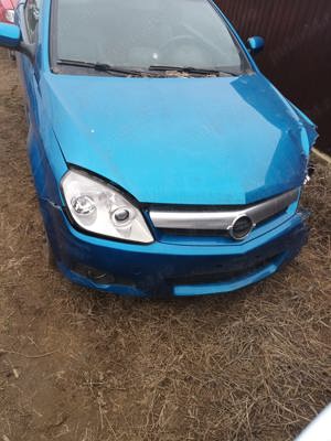 Dezmembrez auto Opel Volskwagen Ford logan