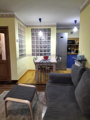 vand apartament in vila  - imagine 8