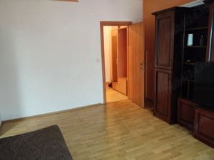 Proprietar vând apartament 1 cameră - Zona Steaua (Intrarea Peru) - imagine 4