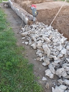 Inchiriez pikamer ciocan demolator