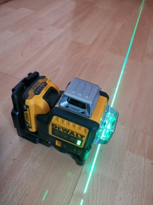 Nivela laser profesionala 360 grade