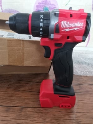 Bormasina Milwaukee M18