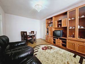 Apartament cu 2 camere de vanzare, Cetate - imagine 2